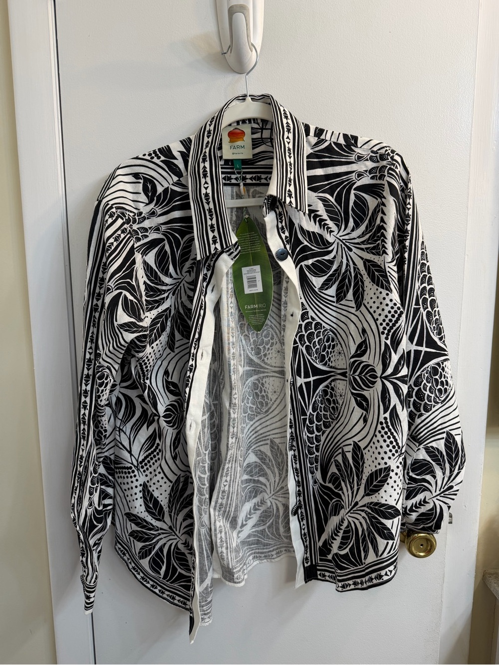 FARM Rio Black & White Botanical Print Button-Down Shirt